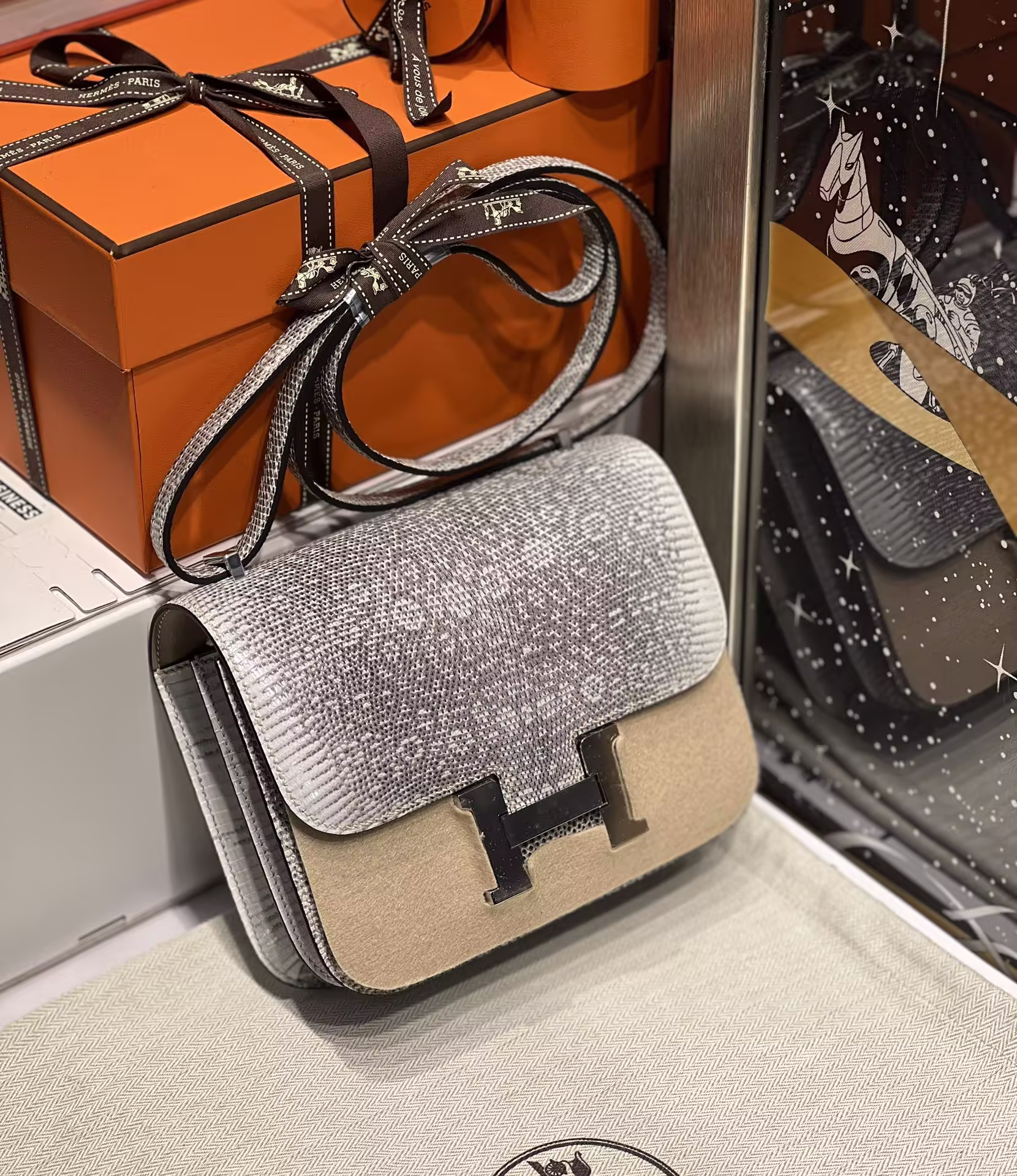 Constance19veau lizard lizard leather Original color snowflake lizard 🦎 leather silver buckle-High Faux Bags