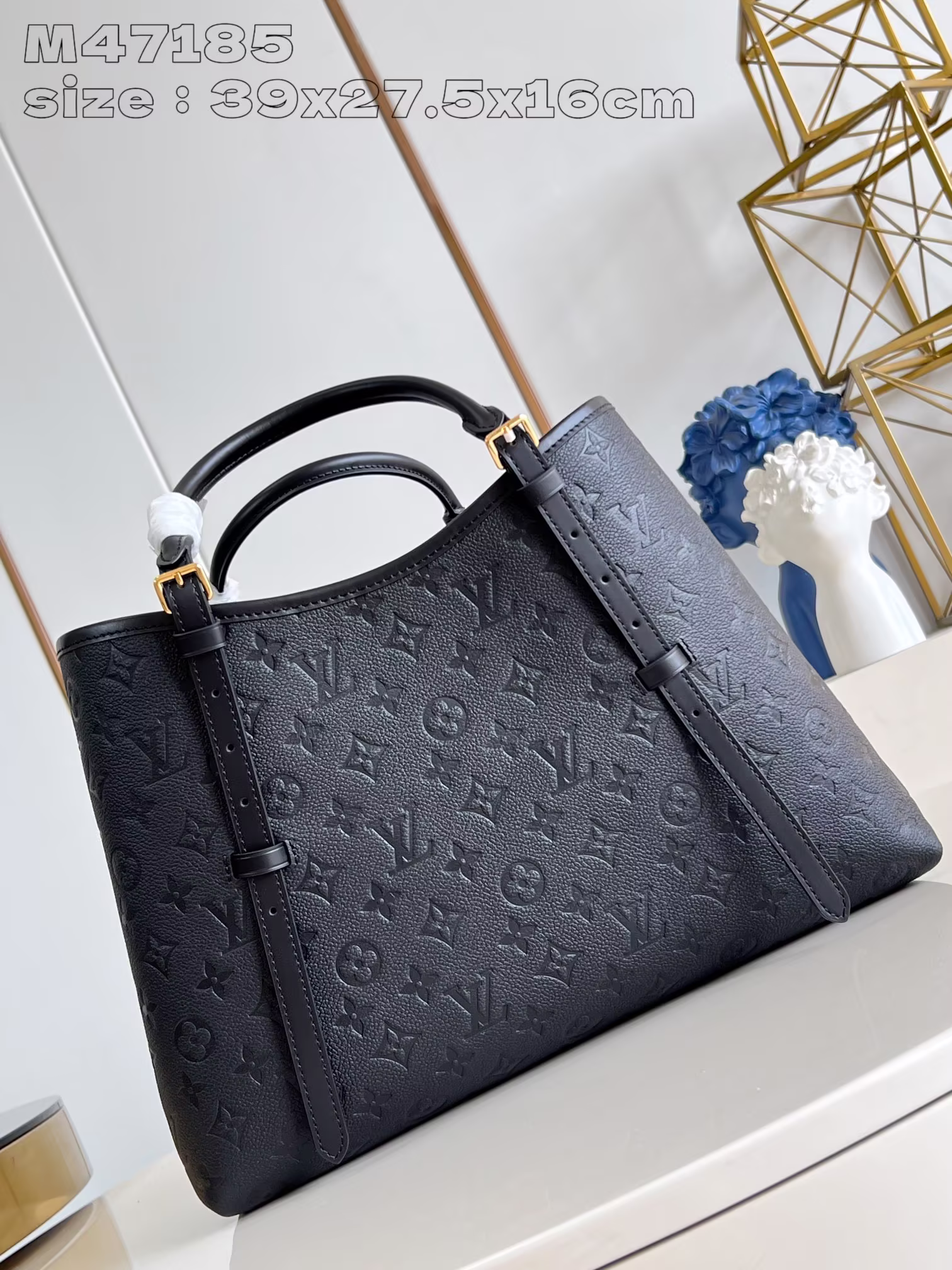 M47185黑 本款 Babylone Tote MM 手袋溯源巴黎 Babylone 潮流社区，选用细腻牛皮革勾勒利落线条，以充裕空间收纳出行所需内设中央拉链袋，可调节手柄实现长短肩背size：39x27.5x16cm-高仿包包