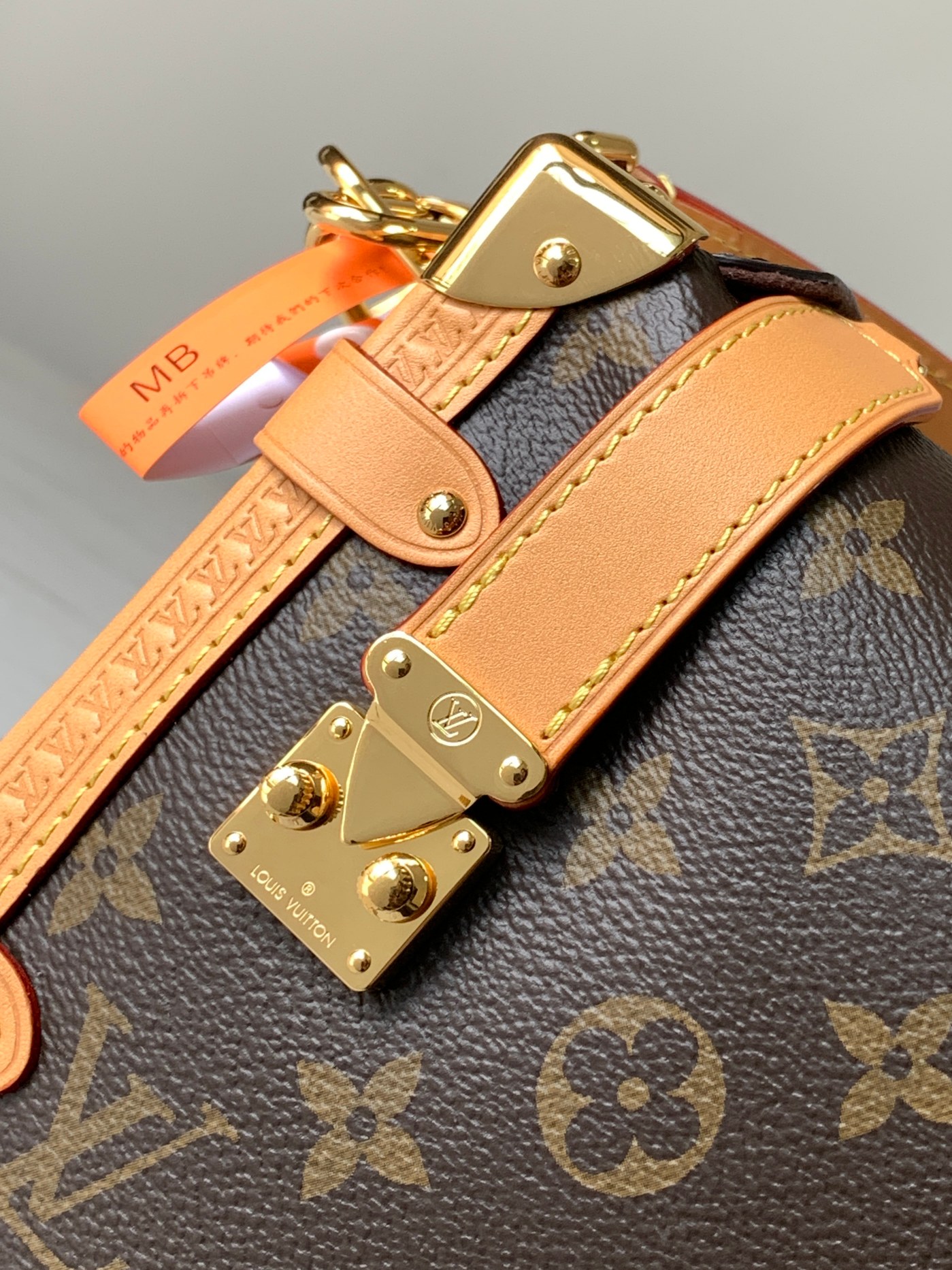 Picture [5]-P1860Petite Malle handbags Model: M46358Materials: A-grade all-steel hardware imported original fabricsPackaging: a full set of original duty-free M Bobberly packageSize: 21x14x6cm-high-fashion bags