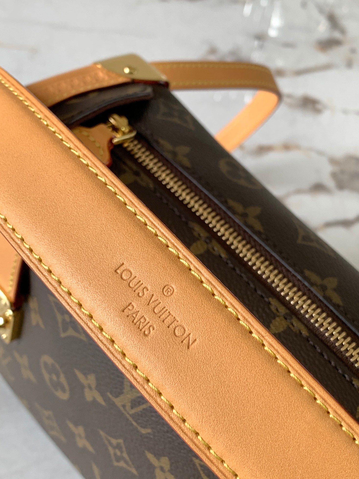 Picture [7]-P1860Petite Malle handbags Model: M46358Materials: A-grade all-steel hardware imported original fabricsPackaging: a full set of original duty-free M Bobberly packageSize: 21x14x6cm-high-fashion bags