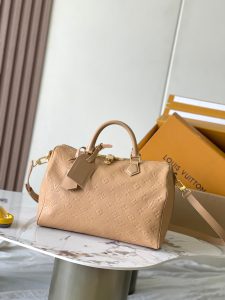 p2400SPEEDY SOFT 30 Handbags Model: M11323 Apricot Material: A grade all-steel hardware imported original fabrics Packaging: a full set of original duty-free M Boberly loaded Size: 21 * 17 * 30 CM-High-fashion Factory