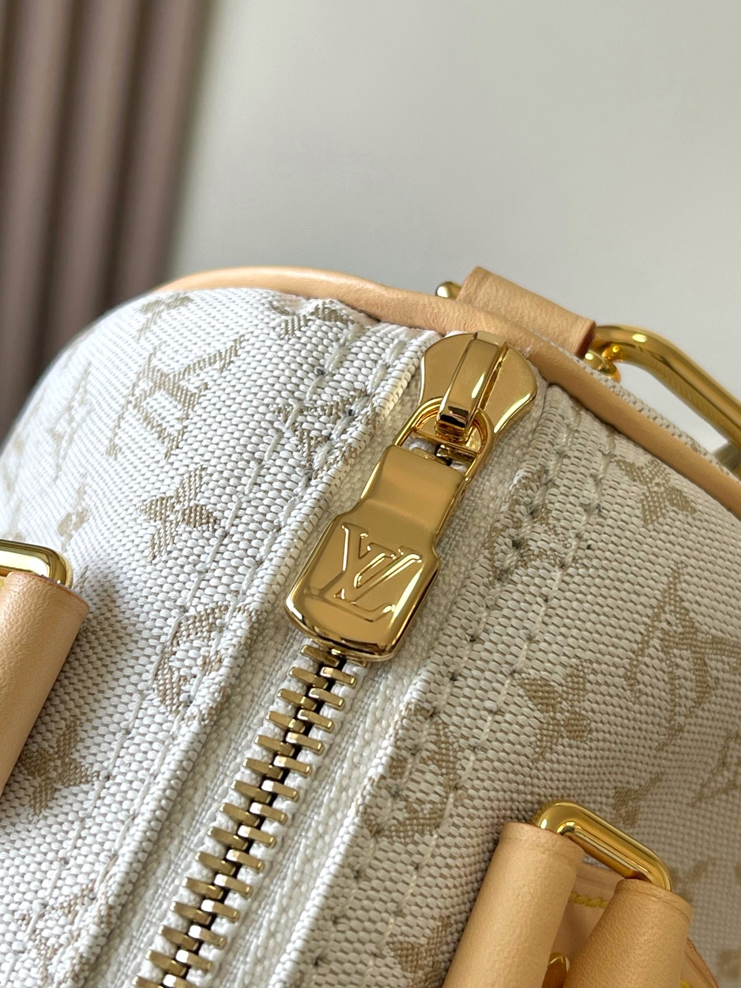 Picture [6]-P1900 Pillow Bag Speedy Series Speedy Bandoulière 20 Model: M12747 Cowboy Material: A grade all-steel hardware imported original fabrics Packaging: a full set of the original duty-free M Bobberly loaded Size: 20.5 * 13.5 * 12CM-High Faux Bags