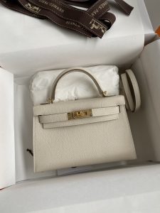 👉二代Mini Kelly 19cm 进口Epsom皮 奶昔白 金扣-高仿包包