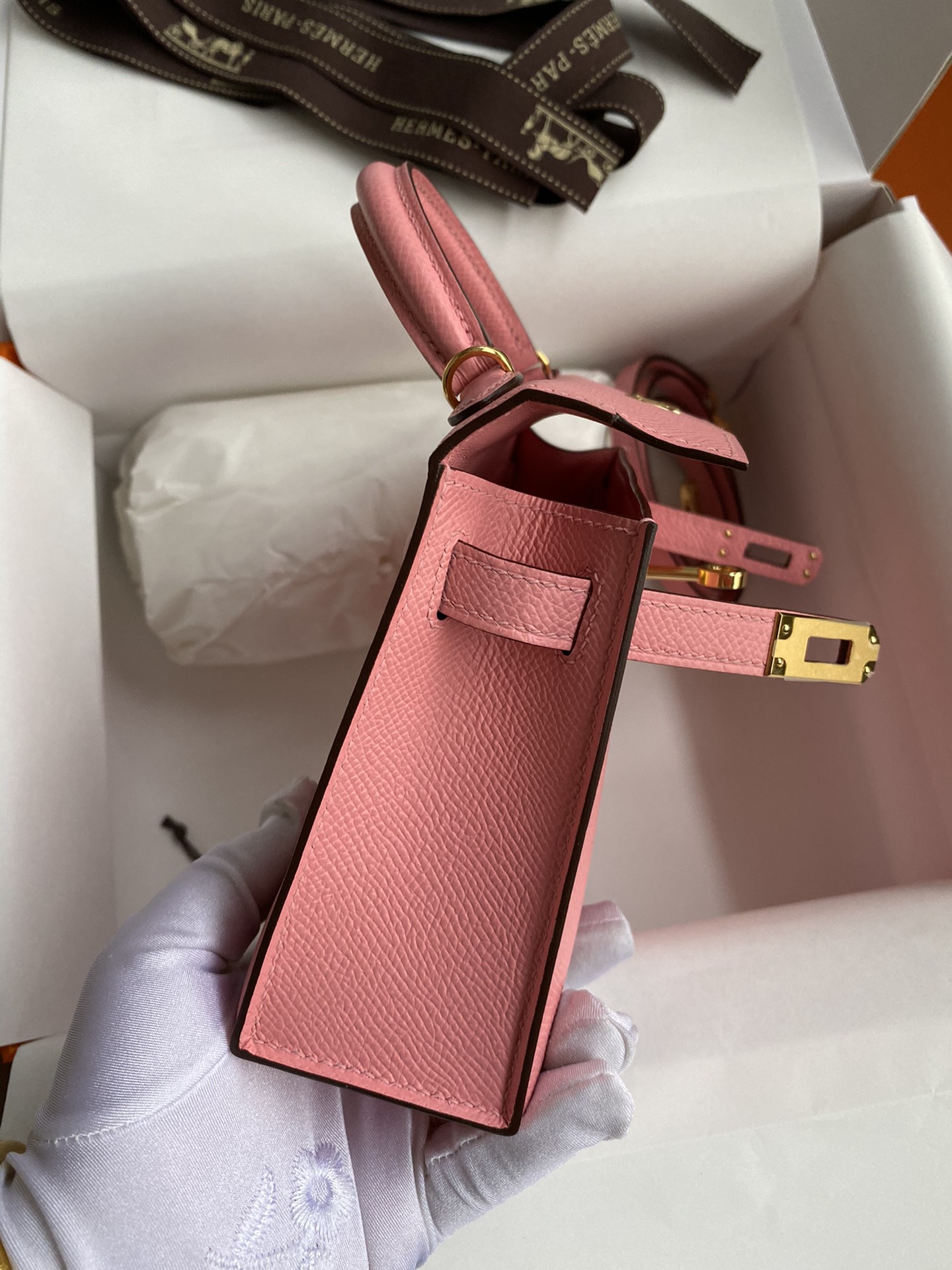 图片[6]-👉二代Mini Kelly 19cm 进口Epsom皮 奶昔粉 金扣-高仿包包