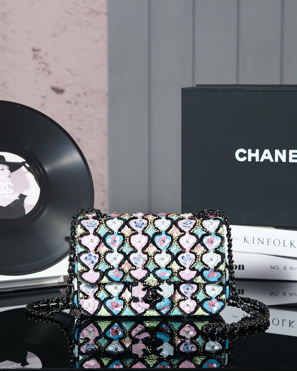 CHANEL 𝟮𝟰𝗔 High-end Handmade Heavy Sequins bag cf (with rear insert pocket) will be shipped soon - high quality handbags