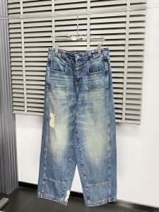 P800 Louis Vuitton路易威登💥独家专供新款牛仔裤 阔腿裤 最高版本！专柜定制面料 透气舒适度高细节无可挑剔品牌元素设计理念体现高品质手感细腻柔软！呈现休闲裁剪上身版型超赞！码数:32.34.36.38-高仿包包