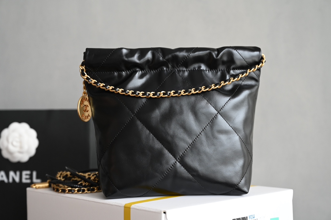 Picture [2]-CHANEL New Upgrade 🌿 Mini 𝟐𝟐𝐁𝐚𝐠𝖠𝗇 𝗍𝗂𝖻𝖺 𝗓𝗉pi𝖬𝗂𝗇 𝗂 𝟤𝟤♥ Black Gold Counter Sale 𝟦𝟣𝟢𝟢𝟢𝗋 𝗆𝖻 Purchased developed 〰️ show lead 𝟤𝟤𝖡𝖺𝗀 𝗆 𝗂𝗇𝗂 Strong sense of styling design style pull full 〰️ small size but can easily dominate the show must have a handful of a ❕ Hardware: thick plating 𝟤𝟦 𝗄 Vintage gold leather: 𝖠𝗇𝗍𝗂𝖻𝖺 Original leather calf size: 𝟣𝟫 *𝟤𝟢*𝟨 𝖼𝗆- high quality replica handbags