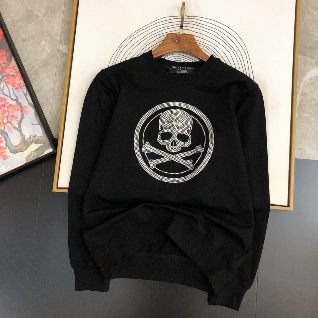 P440 VER Versace 2024 fall and winter new round neck sweater T-shirt chest brand logo heavy-duty design single wear bottoming are very distinctive The use of high grams of 360 grams of imported environmentally friendly cotton, fabric delicate, soft, classic, classical, simple, generous, feel super soft and delicate wear skin-friendly and comfortable High-end boutique factories fine workmanship on the very men's must-have single product Three complete sizes: M ~ 5XL 178 140 pounds to wear L maximum wear 230 pounds-high imitation factory