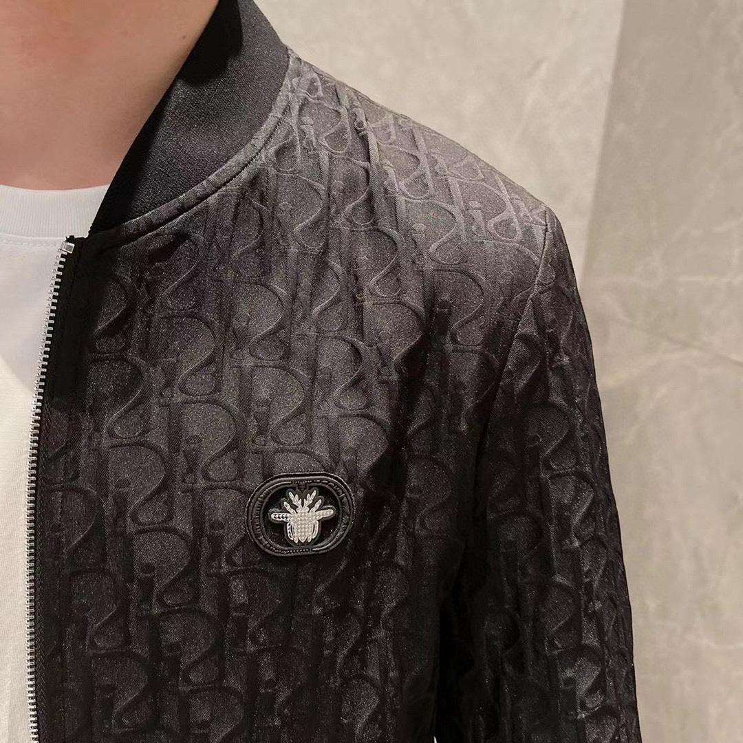 图片[7]-P740 Dior迪奥 2024ss秋冬新款爆款夹克外套时尚经典设计风格 款式新颖耐穿舒适不易变形版型修身时尚上身效果超赞码数M-XXXL 178 140斤穿L修身 最大穿190斤-高仿包包