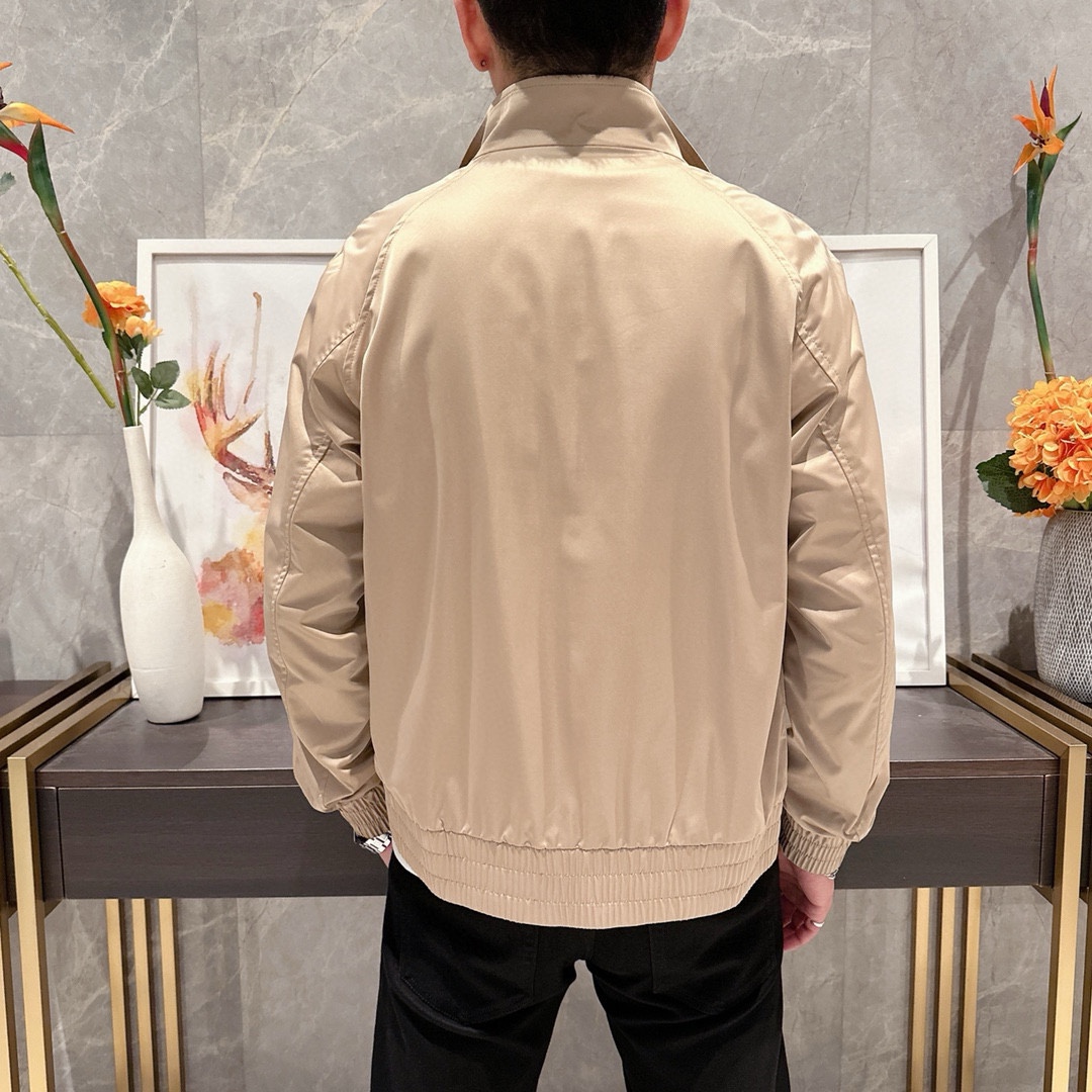 图片[7]-P820 Burberry博柏利 2024ss秋冬新款爆款夹克外套时尚经典设计风格 款式新颖耐穿舒适不易变形版型修身时尚上身效果超赞码数M-XXXL 178 140斤穿L修身 最大穿190斤-高仿包包