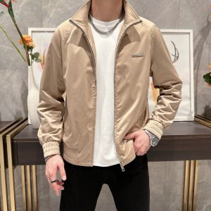 P820 Burberry博柏利 2024ss秋冬新款爆款夹克外套时尚经典设计风格 款式新颖耐穿舒适不易变形版型修身时尚上身效果超赞码数M-XXXL 178 140斤穿L修身 最大穿190斤-高仿包包