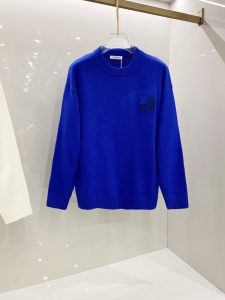 P600 罗意威 毛衣 2024秋冬最新系列专柜1:1顶级复刻全品相！加厚款潮人必备单品！懂货的老铁赶紧下手面料：羊绒10%羊毛60%氨纶30%
尺码M~3XL-高仿包包