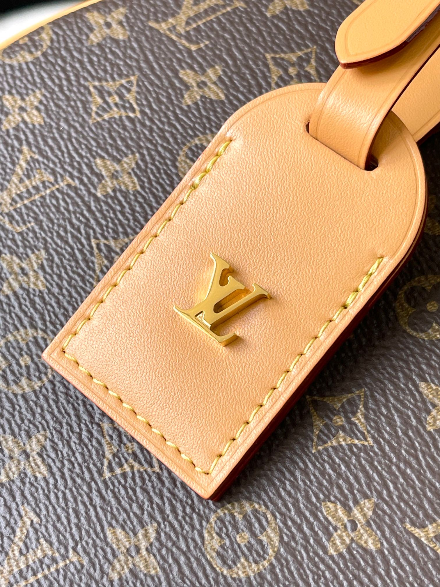 Picture [5]-P1860PETITE BOÎTE CHAPEAU Handbags Model: M43514Materials: A + grade all-steel hardwareImportedPackaging: a full set of special duty-free M Bobberly loadedDimensions: 17.5 × 16.5 × 7.5cm-High quality handbags