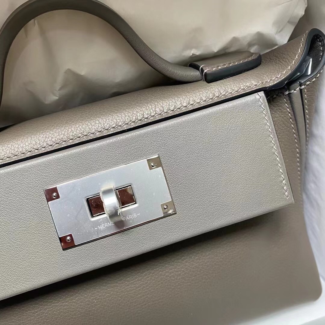 Strongly recommended｜Mini 2424 Evercolor 8F tinware gray silver buckle light retro breath not only looks beautiful but also a variety of back easy to hold (handheld, shoulder, cross-body, shoulders) double shoulder strap back method is super practical, the content of the content is sufficiently delicate, elegant and casual each back method can present a different style [victory]!
