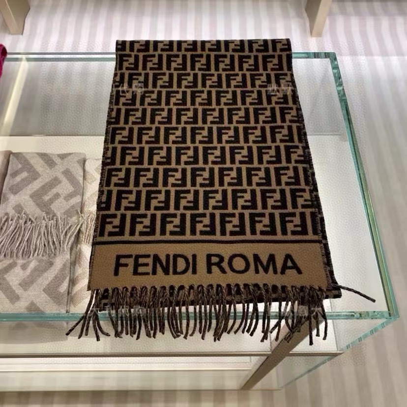 Picture [5]-burst 💫✨P230 👑 FEN/DIFF Roman logo double-sided long scarf official website synchronization update blended jacquard woven feel soft and comfortable luxury texture by two-color interwoven jacquard process to create the corresponding color striped edging simple, generous and stylish in kind is very high-grade can be encountered and can not be asked for good quality goods do not wait for people like it can not be missed Oh! Size: 30X200cm-High Faux Bags