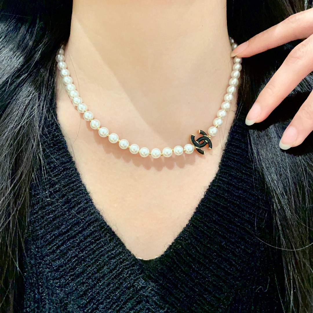 P120 Chanel Chanel 中古 necklace 👀 Chanel home styles really do not need to introduce more 😘🎶 each one is super good-looking delicate and generous very show temperament-High-fashion bags