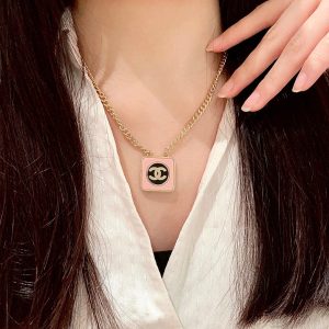 P110 Chanel Medieval Letters Necklace 👀 Chanel's styles really need no introduction 😘🎶 each one is super nice and delicate generous very show temperament!