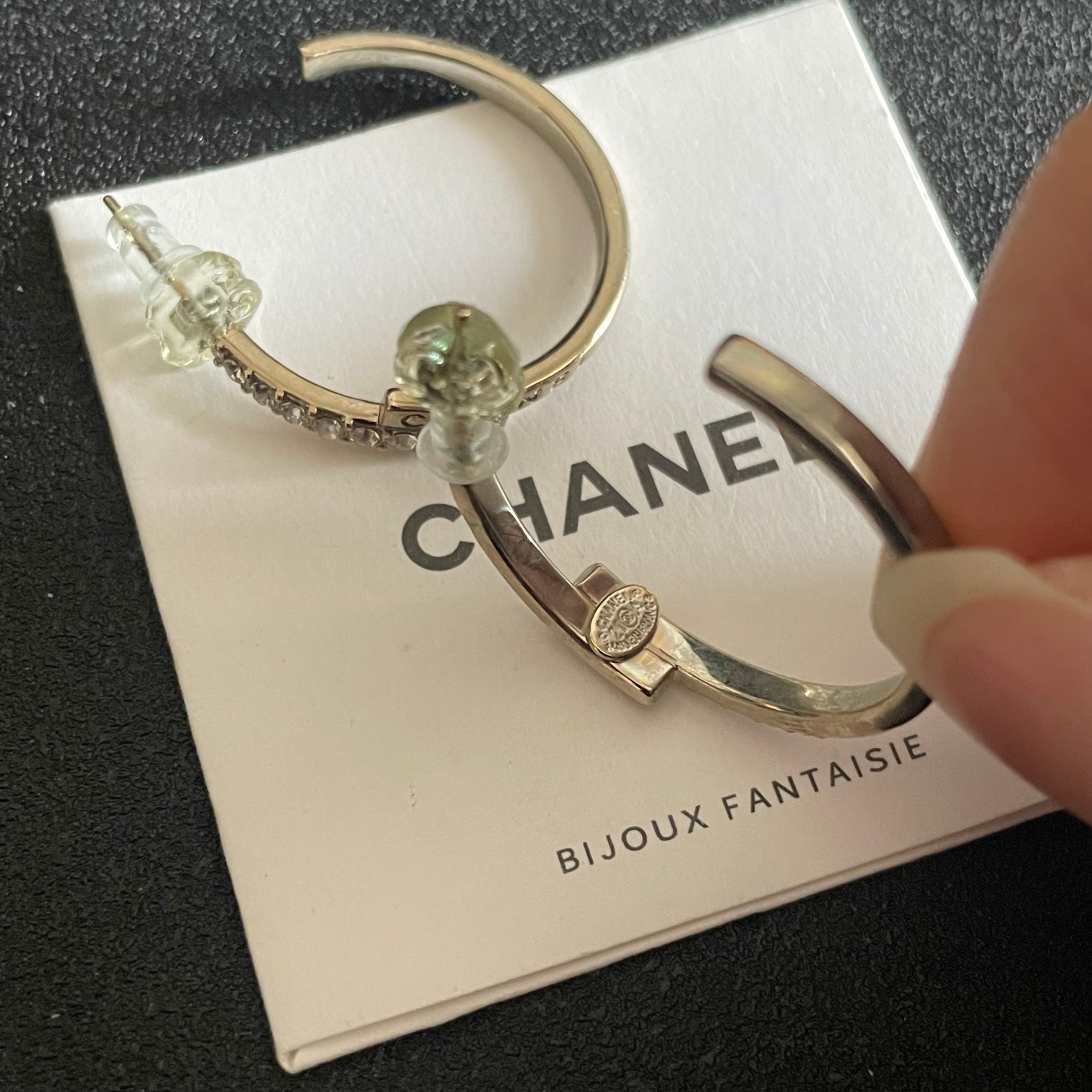 Picture [7]-P120 Chanel Chanel Medieval earrings 👀 Chanel home styles truly no need to introduce more 😘🎶 each paragraph is super good-looking delicate and generous very show temperament. -high quality replica handbags