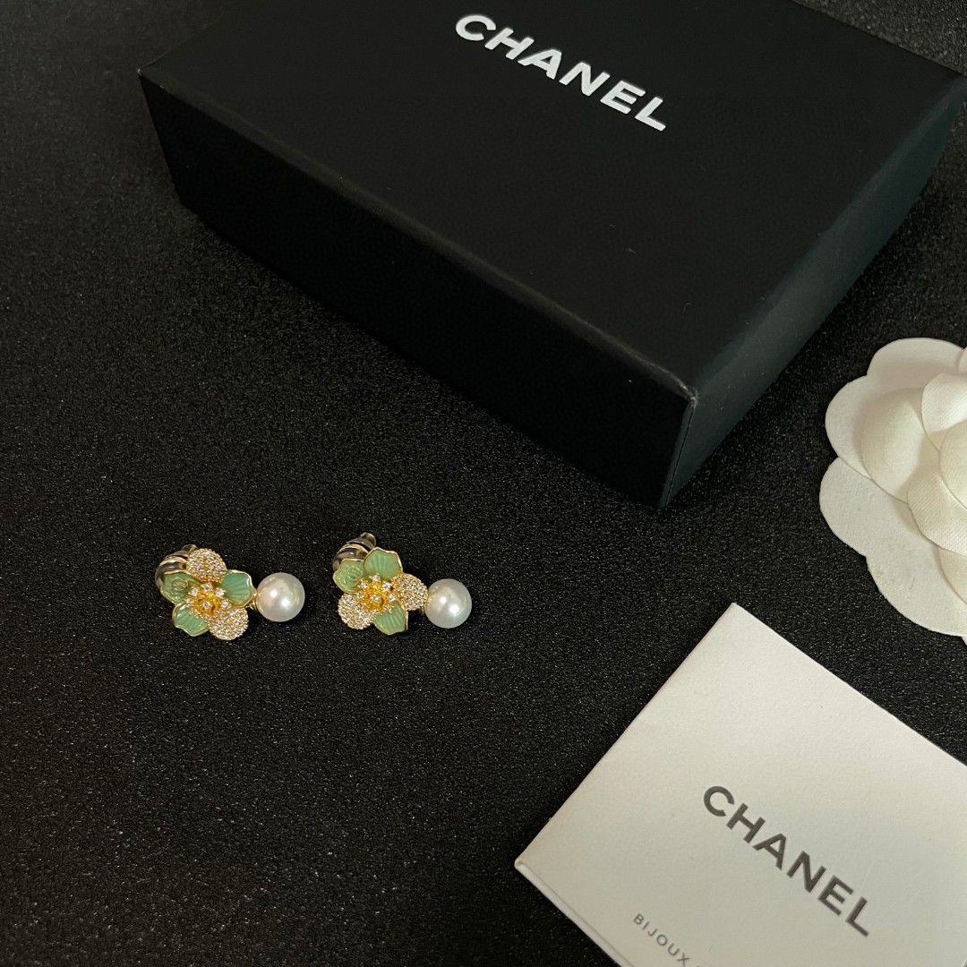 图片[6]-P110 Chanel香奈儿 中古 耳钉👀香奈儿家的款式真心无需多介绍😘🎶每一款都超好看精致大方非常显气质.-高仿包包