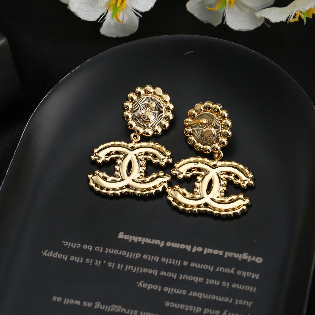Picture [5]-P100 Chanel Chanel Earrings ✨ Every detail of the workmanship is very fine This design is very beautiful This section is really super beautiful super fairy Exquisite Miss must-have-high imitation bags