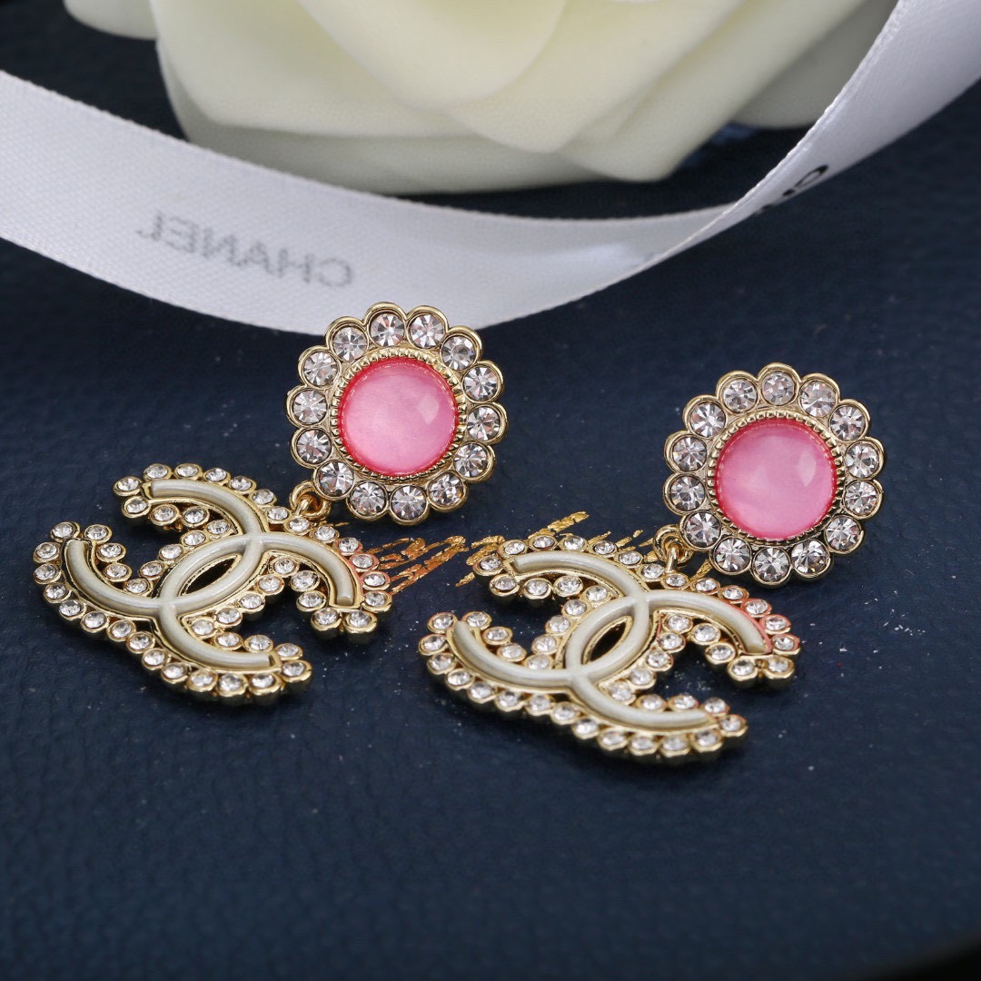 Picture [4]-P100 Chanel Chanel Earrings ✨ Every detail of the workmanship is very fine This design is very beautiful This section is really super beautiful super fairy Exquisite Miss must-have-high imitation bags