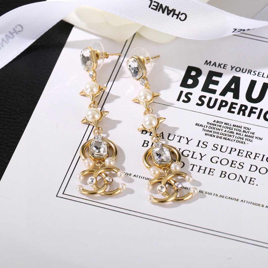 Picture [3]-p100 Chanel earrings ✨ Every detail of the workmanship is very fine The design is very beautiful This section is really super beautiful super fairy Exquisite Miss must-have-high replica bags