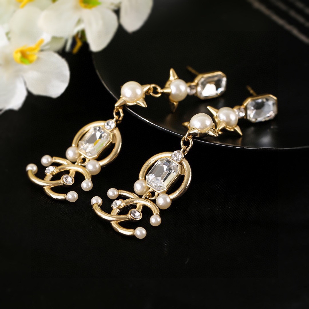 Picture [4]-p100 Chanel earrings ✨ Every detail of the workmanship is very fine This design is very beautiful This section is really super beautiful super fairy Exquisite Miss must-have-high imitation bags