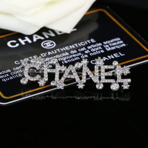 P90 Chanel Chanel fall and winter collection diamond double C brooch Don't have the heart of the design of a super perfect fashionable elements to add-High Faux Bags