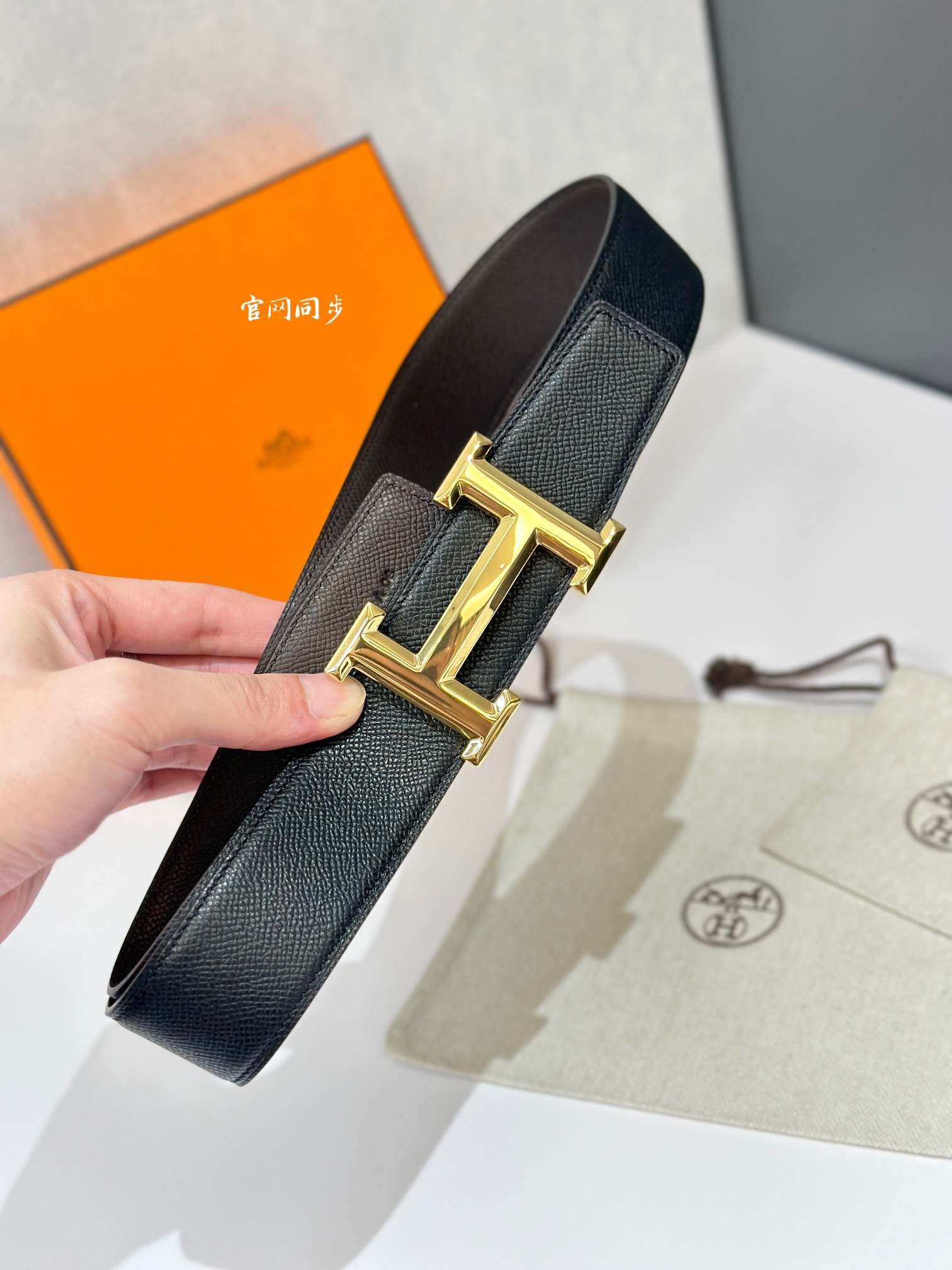 H 5382 BELT BUCKLE & REVERSIBLE LEATHER STRAP 38MM-高仿包包