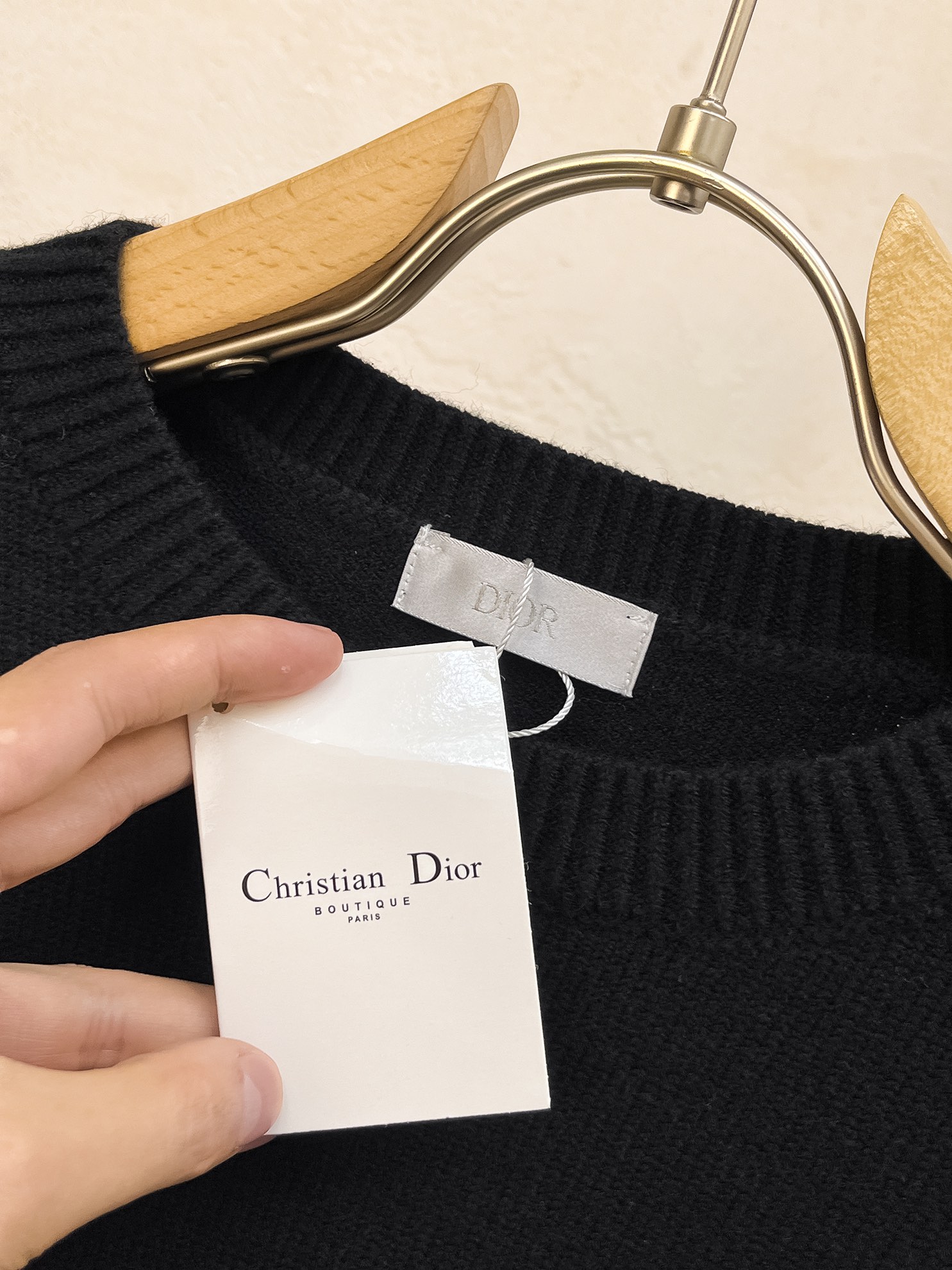 P560 💰 Di home 24ss fall and winter new dior monogram sweater special supply ruthless goods imported original technology wool worsted! Fine knitting one color mixing weaving pure handmade technology presents Grade extremely high highlighting clothing taste and luxury craft exquisite! Customized original craft thread on the body handsome to burst Size: S-XL