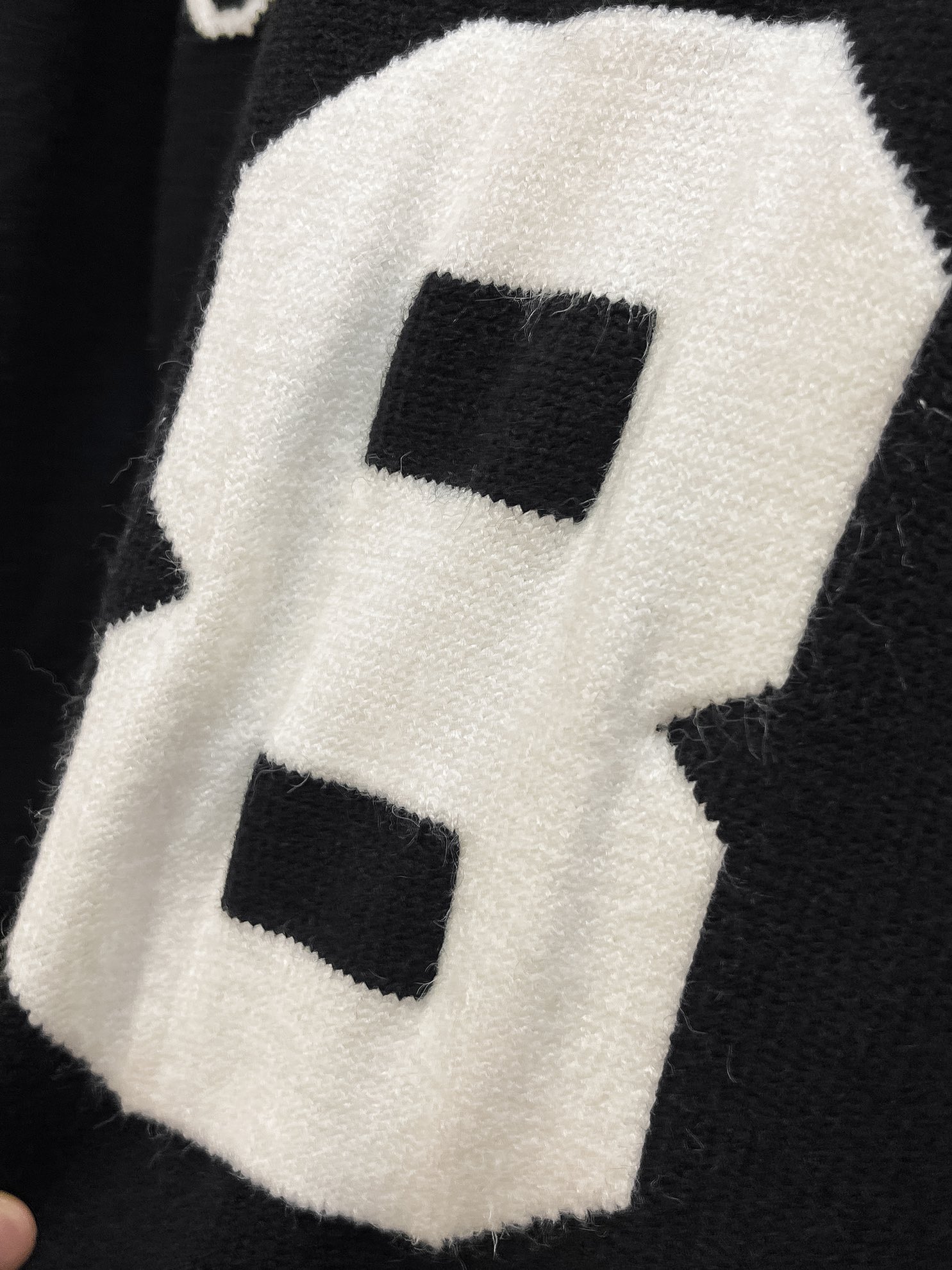 P560 💰 Di home 24ss fall and winter new dior monogram sweater special supply ruthless goods imported original technology wool worsted! Fine knitting one color mixing weaving pure handmade technology presents Grade extremely high highlighting clothing taste and luxury craft exquisite! Customized original craft thread on the body handsome to burst Size: S-XL