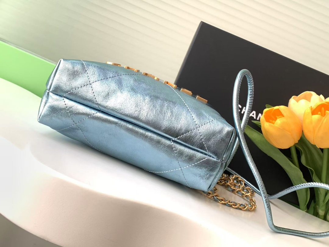 25c early spring chanel mini garbage bag Illusion color chanel goose bags accessories will always be grass from the just concluded 2023 spring and summer series especially this season the new Minisize22 bag classic mini version love love love model number AS3980 size 19-20-6cm full set of packaging - high imitation factory