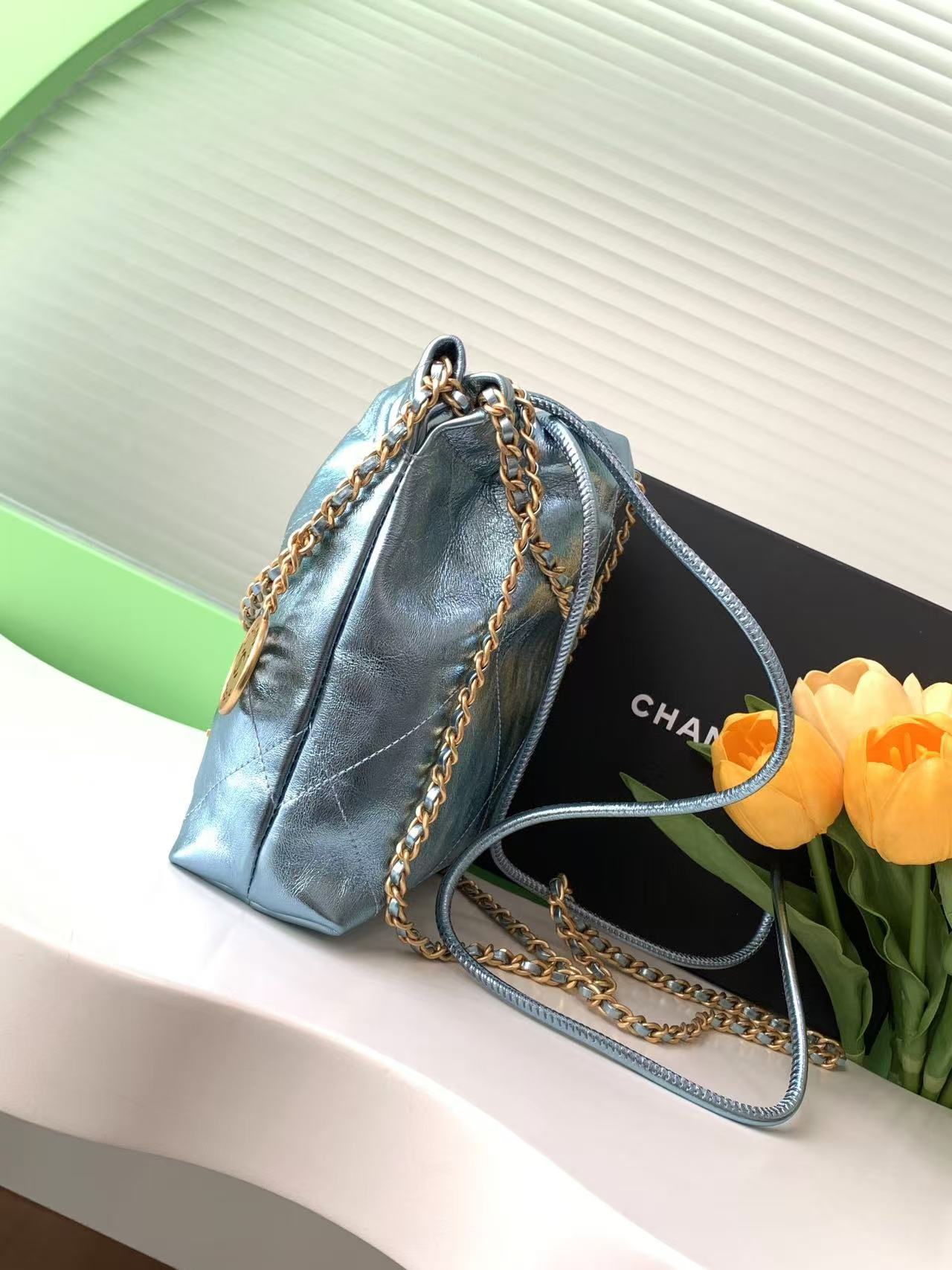 25c early spring chanel mini garbage bag Illusion color chanel goose bags accessories will always be grass from the just concluded 2023 spring and summer series especially this season the new Minisize22 bag classic mini version love love love model number AS3980 size 19-20-6cm full set of packaging - high imitation factory