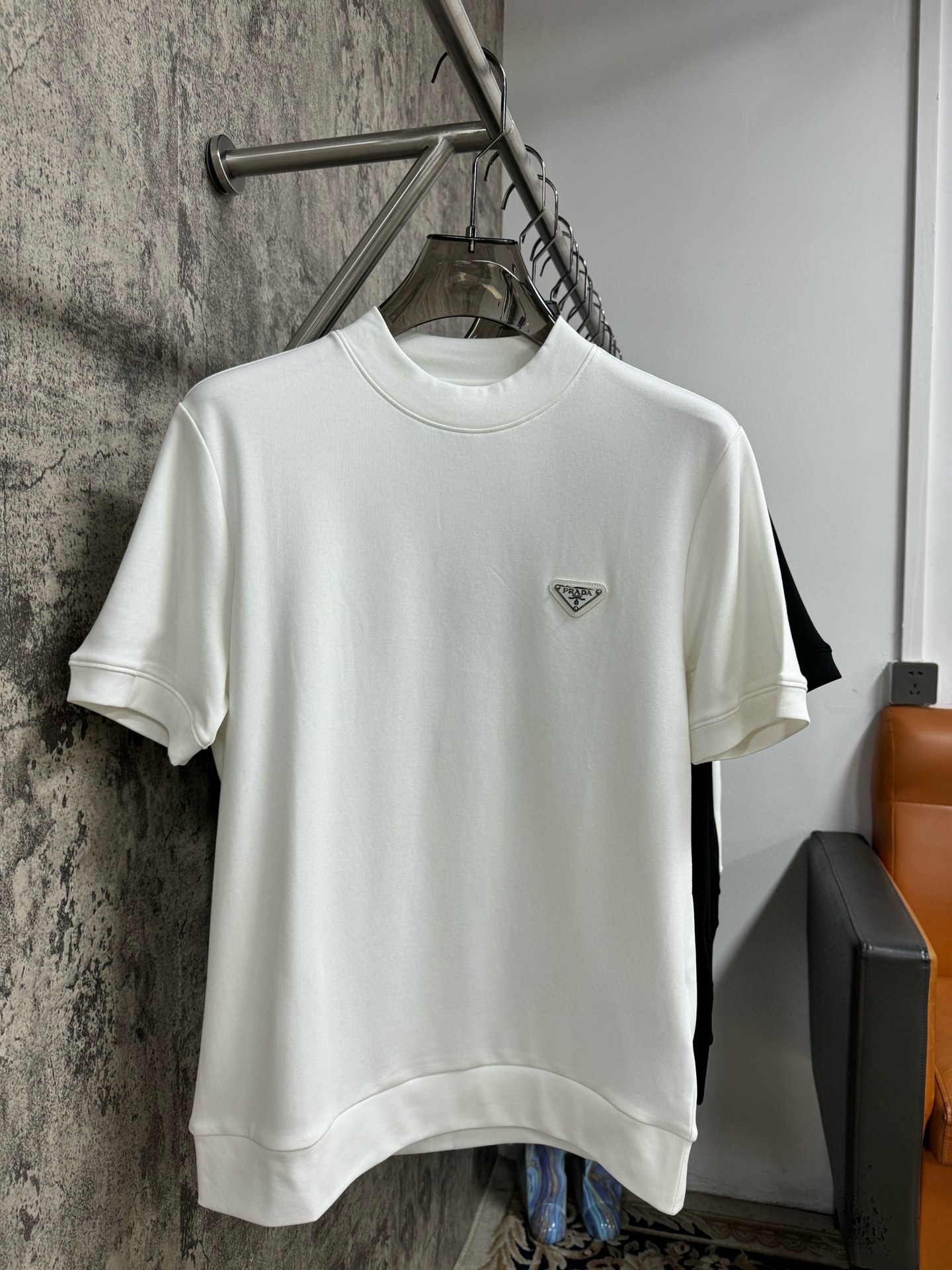 P460 Prada Prada 2024 latest fall and winter bottoming short-sleeved T-shirt Fabric selected Xinjiang long-staple cotton Gala wool Hand feeling soft and delicate S-2XL 178 140 pounds wear M Max wear 190 pounds