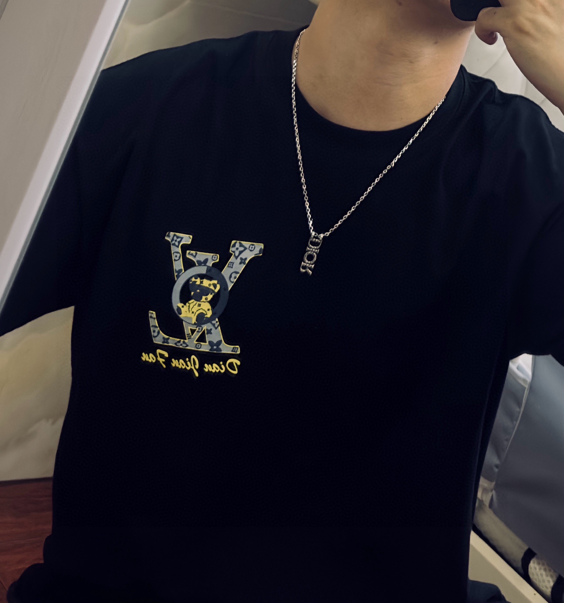 P230 DIOR 🔥 Dior necklace 🇷🇼 goods 🇷🇼 counter open mold retro trend fashion essential men and women can wear couples models with the same rock punk Thai silver style retro elements trendy with the official website with the necklace of the most chain grade higher star classic necklace series retro Silver NecklaceChain length 60 cm can be changed lengthThe details of the version of the old treatment is not the market shiny typeThis has been out of the Dior inside the hot models very good with the trend of clothing 👔🥿