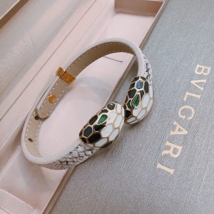 P200 high-quality Bulgari cowhide hand rope bracelet 💍 goods counter open mold retro trend fashion essential men and women can wear couples models with the same paragraph rock punk Thai silver style retro elements trendy versatile official website with the same model cowhide most chain grade higher star classic necklace series retro details on the version of the old treatment non-market glossy version of the yardage can be adjusted this has been out of the Bulgari inside the hot models Very good! Match with trendy clothes 👔🥿❤️❤️-high imitation factory