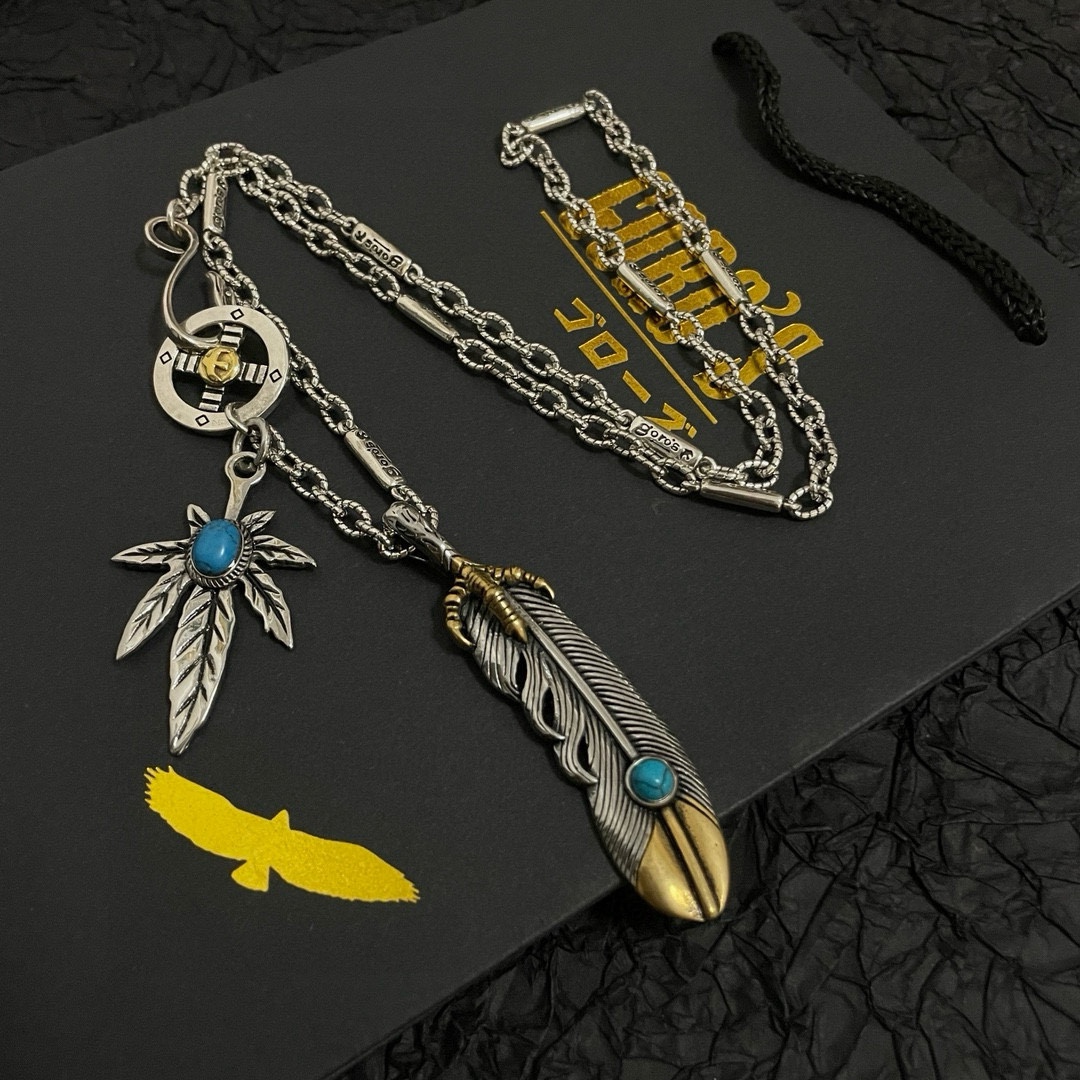 P290 new on the shelves Goro's Takahashi Goro Vintage Feather Pendant Classic Takahashi Necklace Recognize the exclusive shooting Mainly high-end market Definitely different from the ordinary version! Picture product details are consistent with ZP! The original production process crafted quality handmade ～ genuine open mold 💝 trend fashion must have both men and women can wear couples models with the same rock punk Thai silver style retro elements trendy with the same models on the official website ❤️