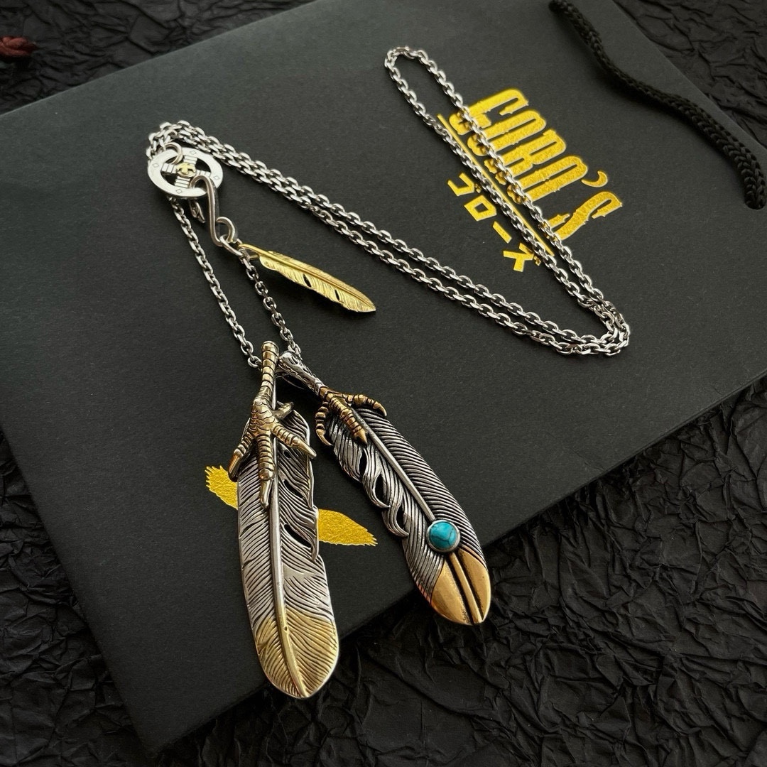 P290 new on the shelves Goro's Takahashi Goro Vintage Feather Pendant Classic Takahashi Necklace Recognize the exclusive shooting Mainly high-end market Definitely different from the ordinary version! Picture product details are consistent with ZP! The original production process crafted quality handmade ～ genuine open mold 💝 trend fashion must have both men and women can wear couples models with the same rock punk Thai silver style retro elements trendy with the same models on the official website ❤️