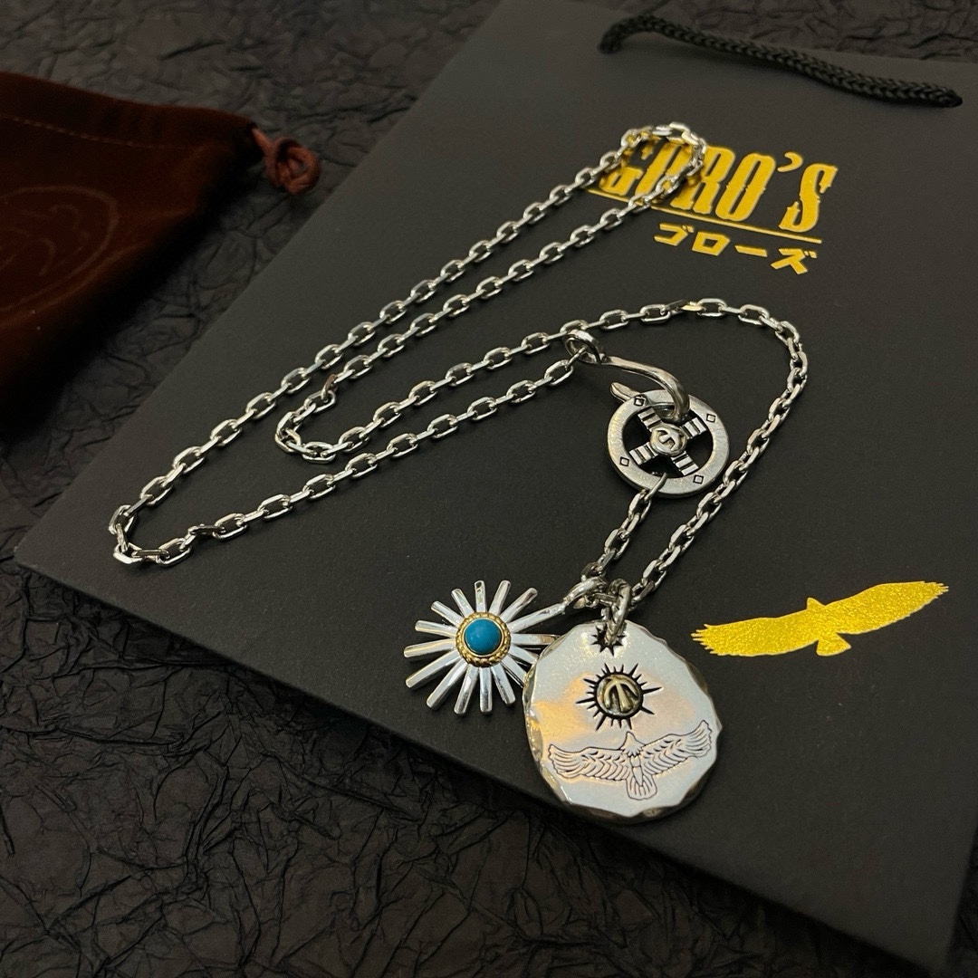 PP270 New on the shelves Goro's Takahashi Goro Turquoise Sea Urchin Silver Cake Pendant Takahashi Classic Necklace Recognized Exclusive Shooting Mainly high-end market Racer/ins/Small Red Book popular models absolutely different from the ordinary version! Picture product details are consistent with ZP! The original production process crafted quality handmade ～ genuine open mold 💝 trend fashion must have men and women can wear couples models with the same rock punk Thai silver style retro elements trendy with the same models official website ❤️