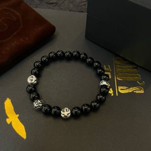 PP250 new on the shelves Goro's Takahashi Goro obsidian string bracelet Recognize the exclusive shooting Mainly high-end market Definitely different from the ordinary version! Picture product details consistent with ZP! The original production process crafted quality handmade ~ genuine open mold 💝 trend fashion essential men and women can wear couples models with the same rock punk silver style retro elements trendy with the same models official website ❤️ - high imitation factory