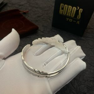 PP210 New on the shelves Goro's Takahashi Goro Vintage Feather Bracelet Recognize the exclusive shooting Mainly high-end market Definitely different from the ordinary version! Picture product details are consistent with ZP! The original production process craftsmanship quality handmade ～ genuine open mold 💝 trend fashion essential men and women can wear couples models with the same rock punk Thai silver style retro elements trendy with the same models official website ❤️