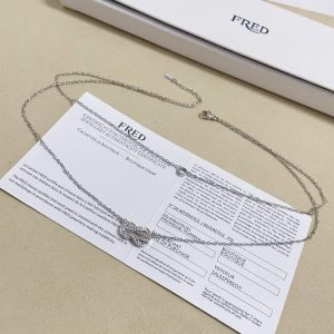 P210 🎉 Shaw war with the same model 𝗙𝗥𝗘𝗗 Ferret full of diamonds double-layer 8-word clasp necklaces high-end customized counter material thickened plating process with logo double-layer layered to wear a better look and more layered sense of simplicity and highly artistic aesthetic feel casually collocation is very fashionable! 8-word necklace to the You bring unlimited luck yellow gold color, white gold color into the