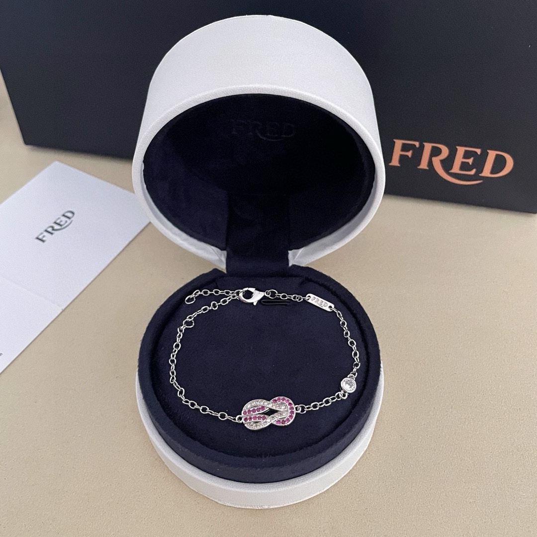 Picture [5]-P170 🎉 𝗙𝗥𝗥𝗘𝗗 Ferret Pink Diamond Horseshoe Buckle Bracelet Precision micro-setting high-end custom counter material thickened plating process with logo simple and high-grade sense of temperament pull full daily can be stacked with a lot of bracelets bracelets to wear-High-fashion bags