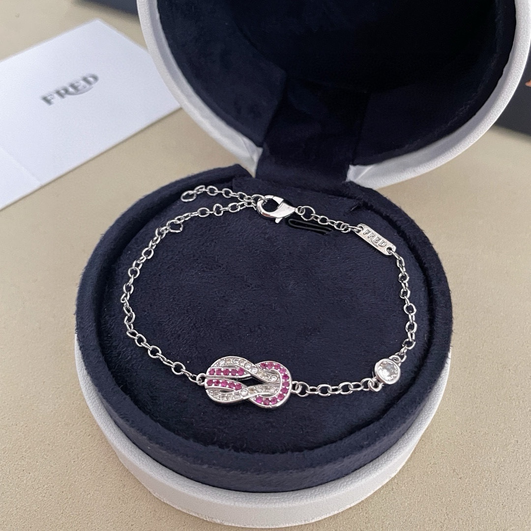 Picture [4]-P170 🎉 𝗙𝗥𝗥𝗘𝗗 Ferret Pink Diamond Horseshoe Buckle Bracelet Precision micro-setting high-end custom counter material thickened plating process with logo simple and high-grade sense of temperament pull full daily can be stacked with a lot of bracelets bracelets to wear-High Faux Bags