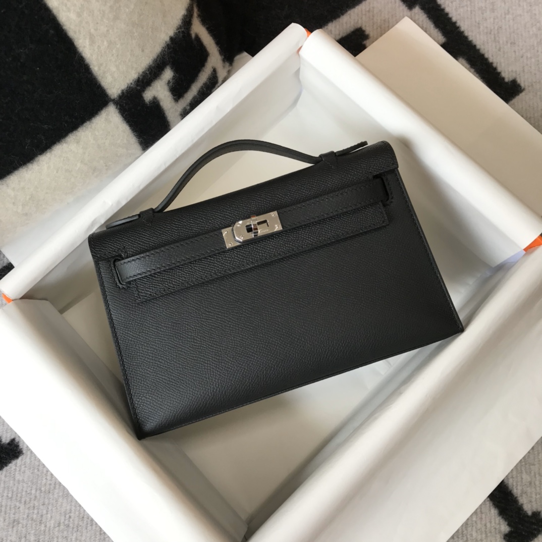 Picture [4]-Hermes Mini Kelly Pouchette🤩 Commonly known as kelly generation along with the most classic leather Epsom master semi-hand-stitched Imported all-steel hardware to give you a comparable to the counter quality🤩 real 22Cm black silver 11110000 🤩-high imitation bags