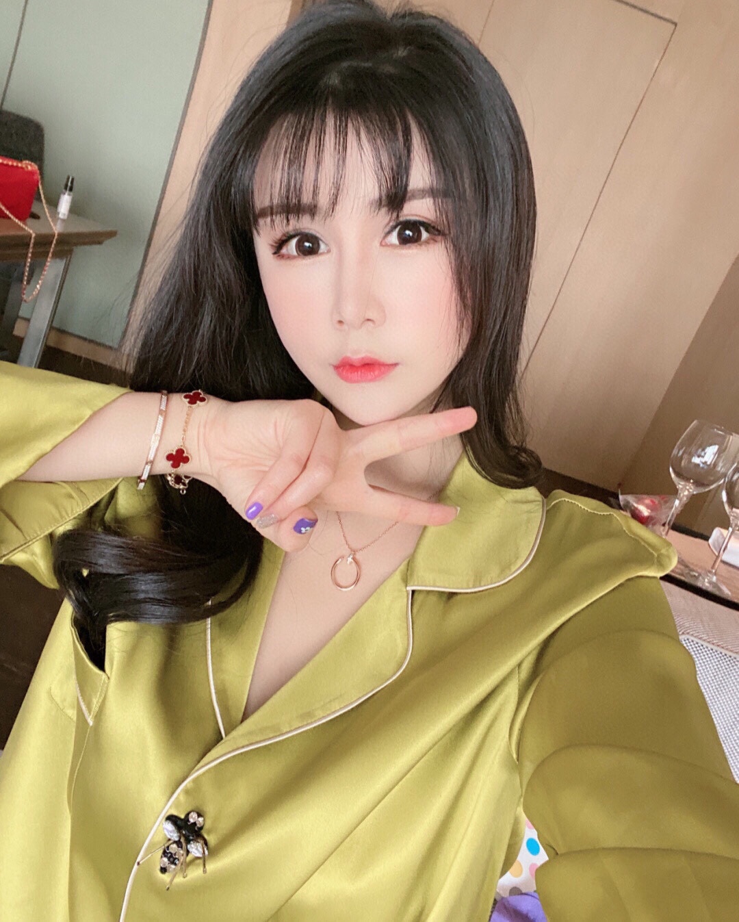 图片[7]-🎈p100 卡地亚 钉子 光面项链  网红同款 采用德国进口微镶高碳锆石 非常百搭显眼 百看不腻  铂金玫瑰金两色齐 双面微镶工艺锆石💎 cnc 抛光😍😍顶级 出品 👏053070-高仿包包