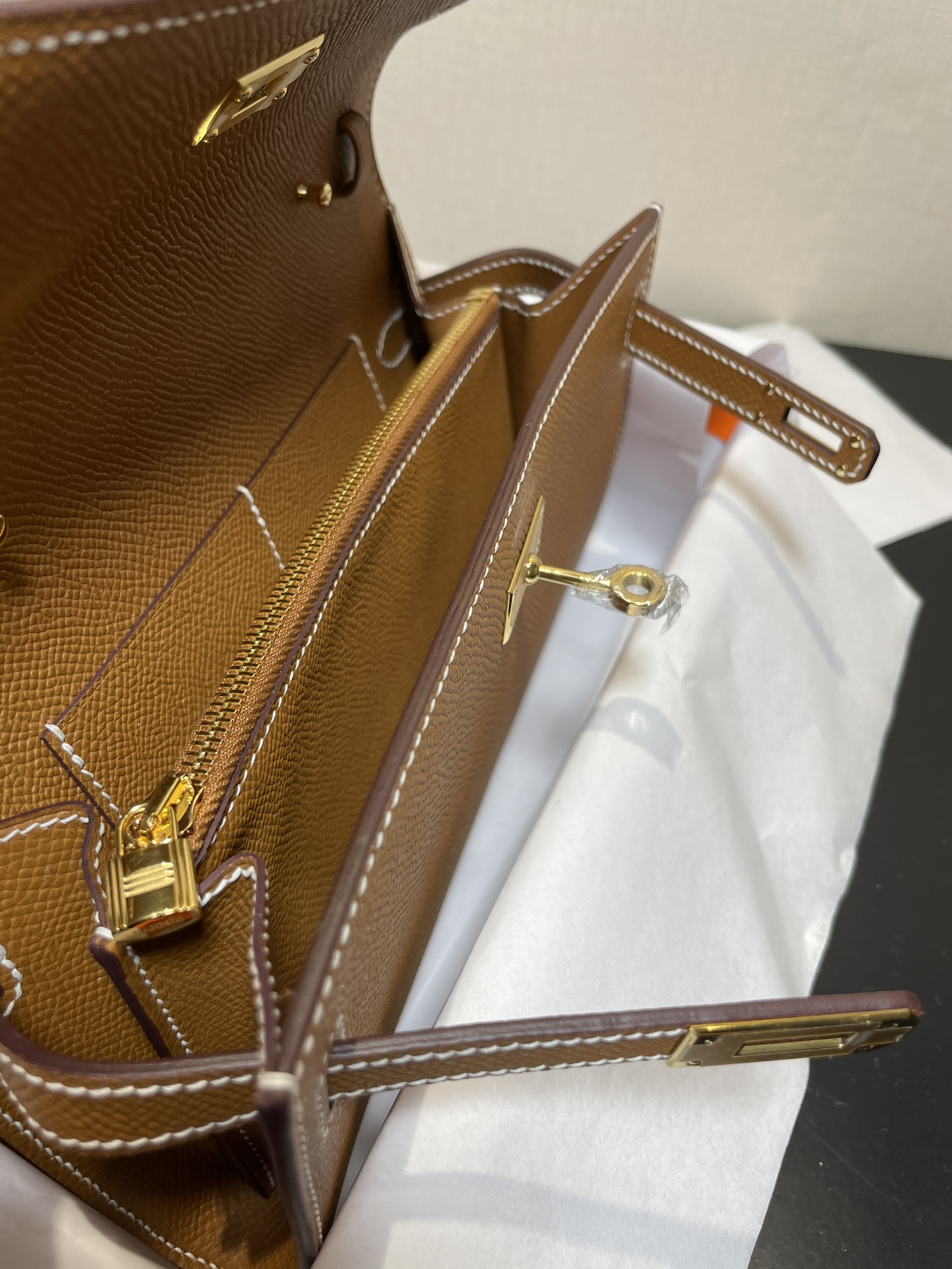 Picture [5]-Kelly woc Gold Brown Gold Buckle Imported Epsom-High Fake Bags