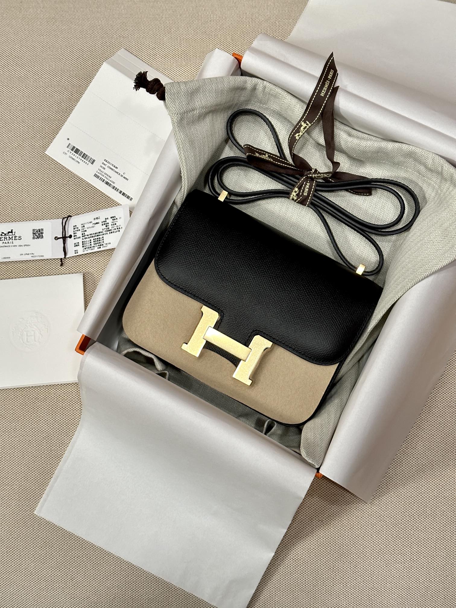 图片[4]-Constance康康19cm 黑色 Epsom 掌纹皮 金扣-高仿包包