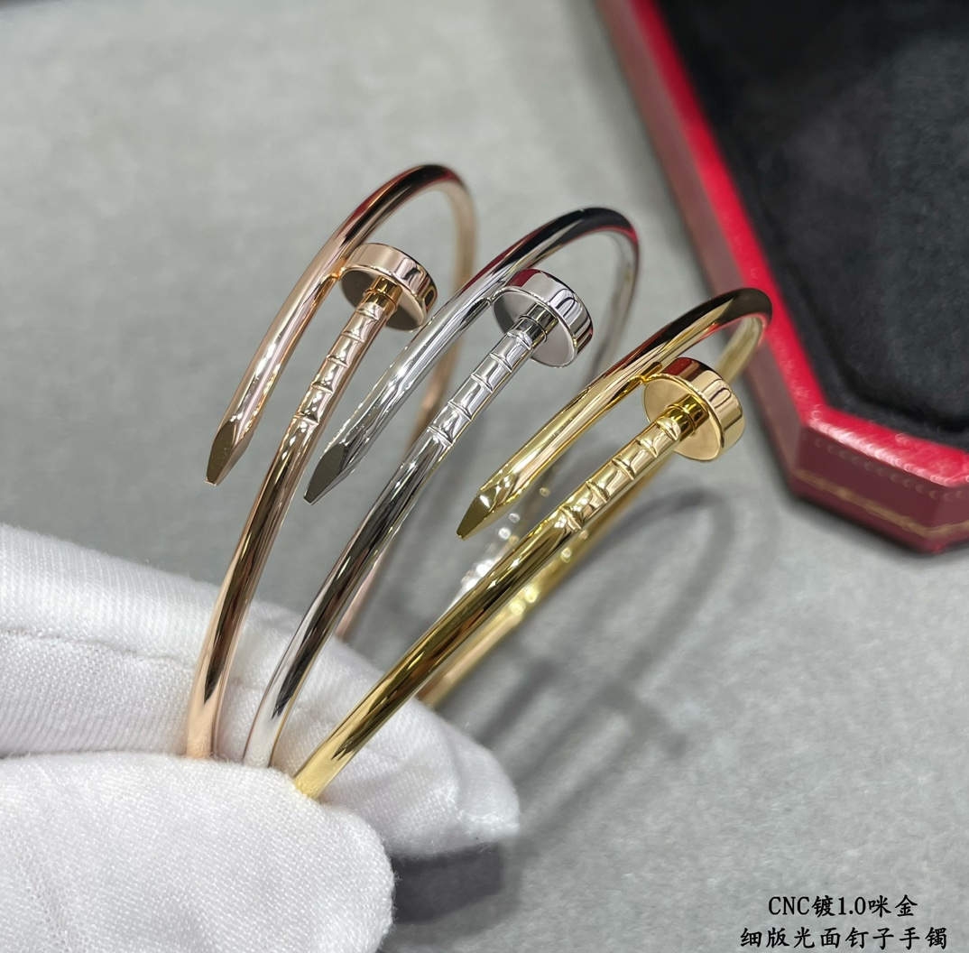 Picture [3]-p290 V gold plated mimic gold Yardage: 16.17 CNC pair version Cartier fine version of glossy hollow tube studded bracelet three color Qi - high imitation bags