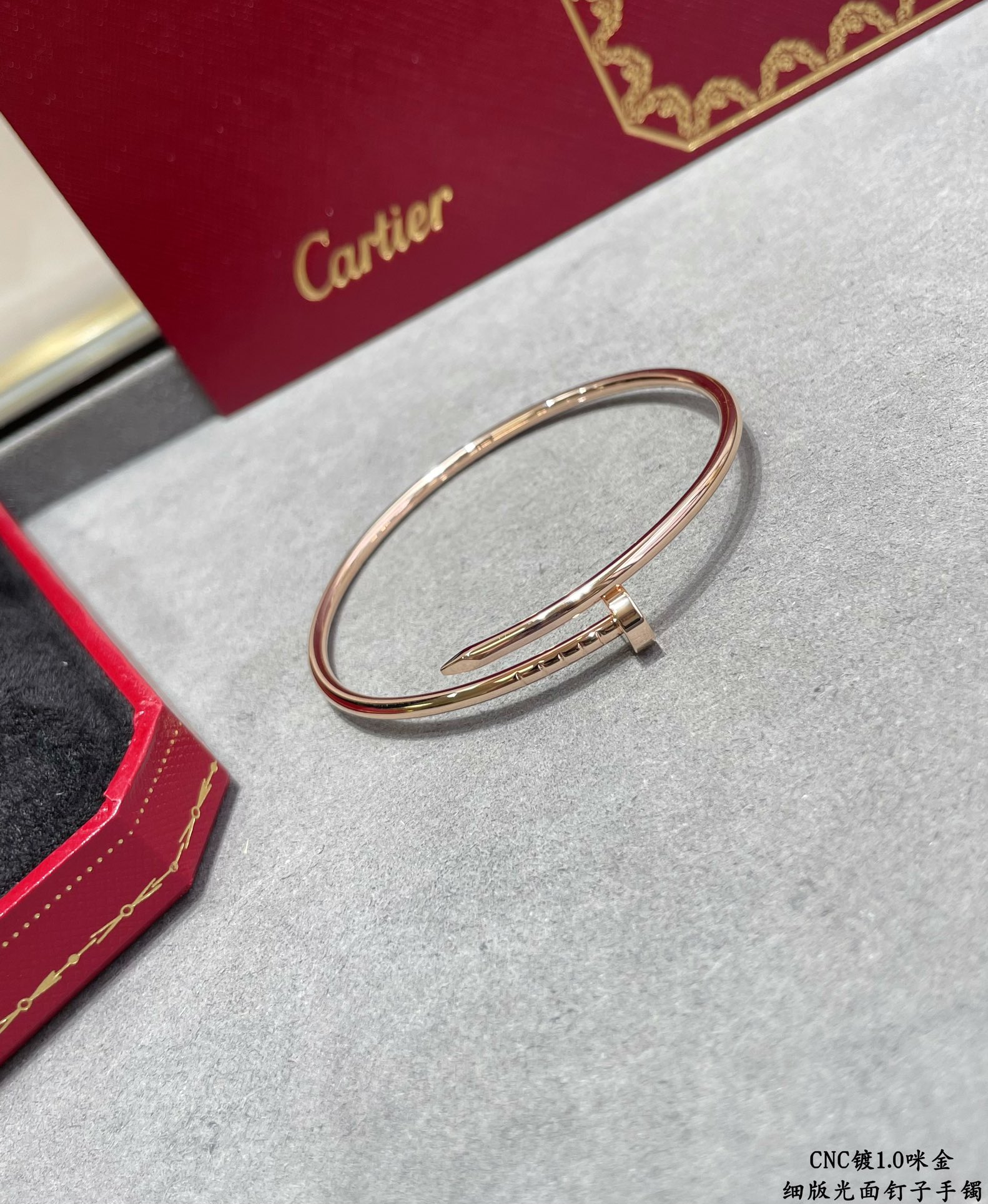 Picture [5]-p290 V gold plated mimic gold Yardage: 16.17 CNC pair version Cartier fine version of glossy hollow tube studded bracelet three color Qi - high imitation bags